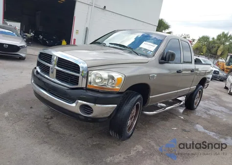 2006 Dodge Ram 1500 Slt z USA, uszkodzony, nr VIN 1D7HA18N46S610167